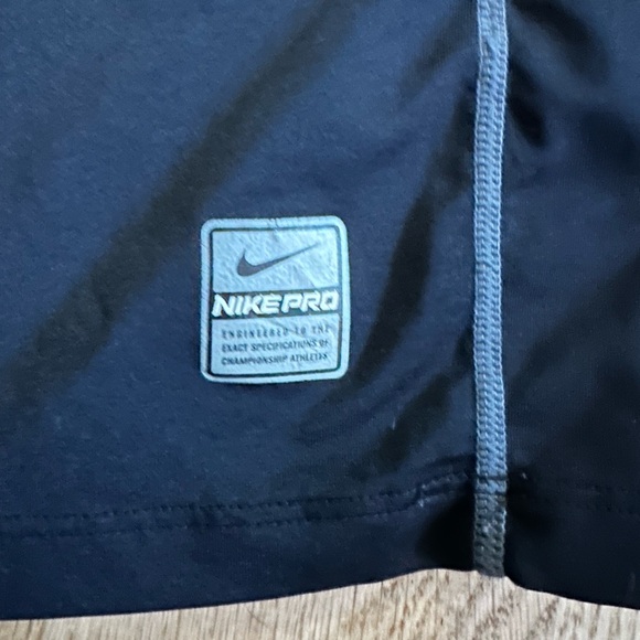 Nike Pro Unisex Long Sleeve Black Dri Fit Kids Shirt  - Size XL (NWOT) - Picture 10 of 11